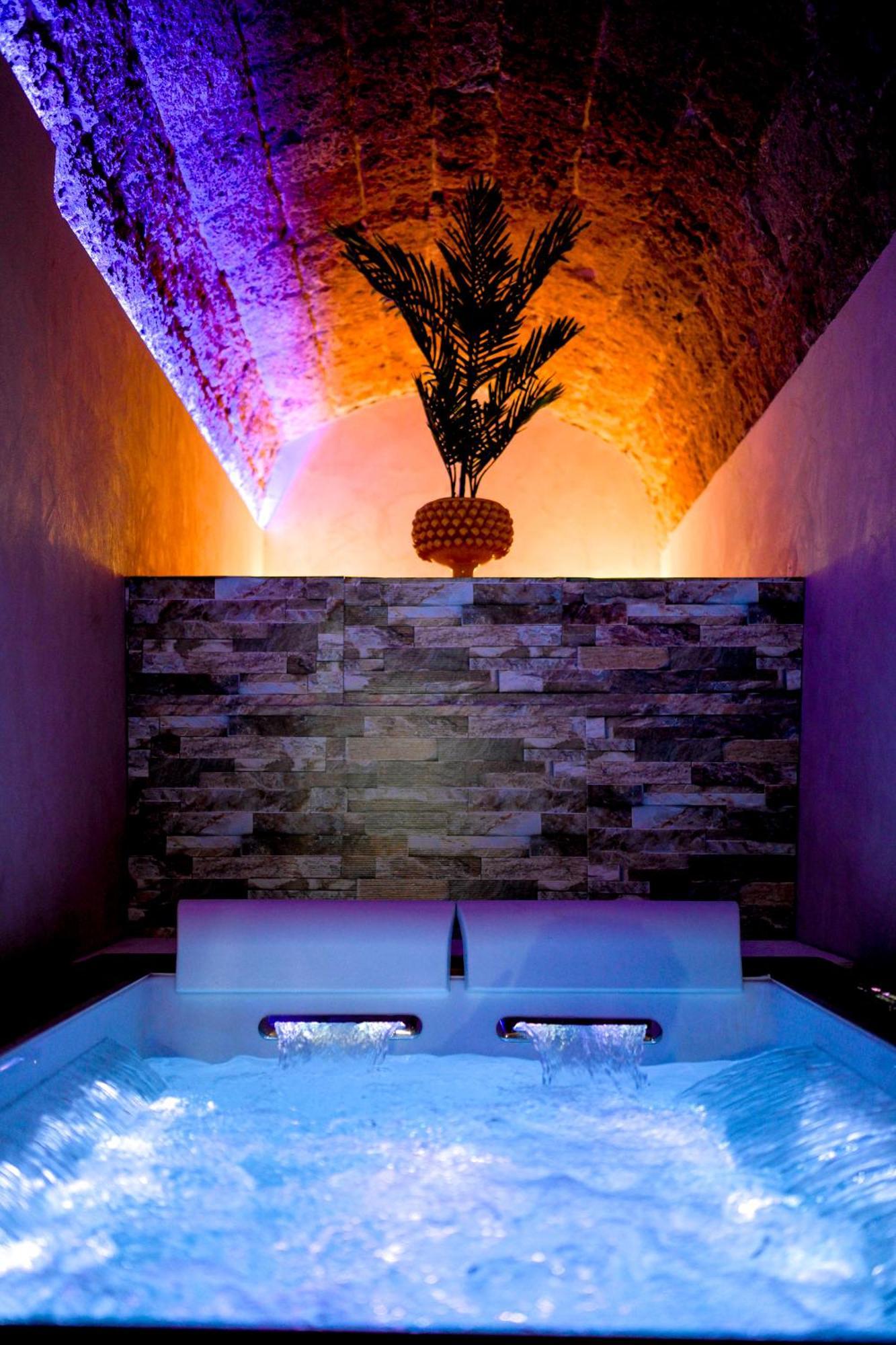 La Grotta, Luxury Suite & Spa Noto Exterior foto